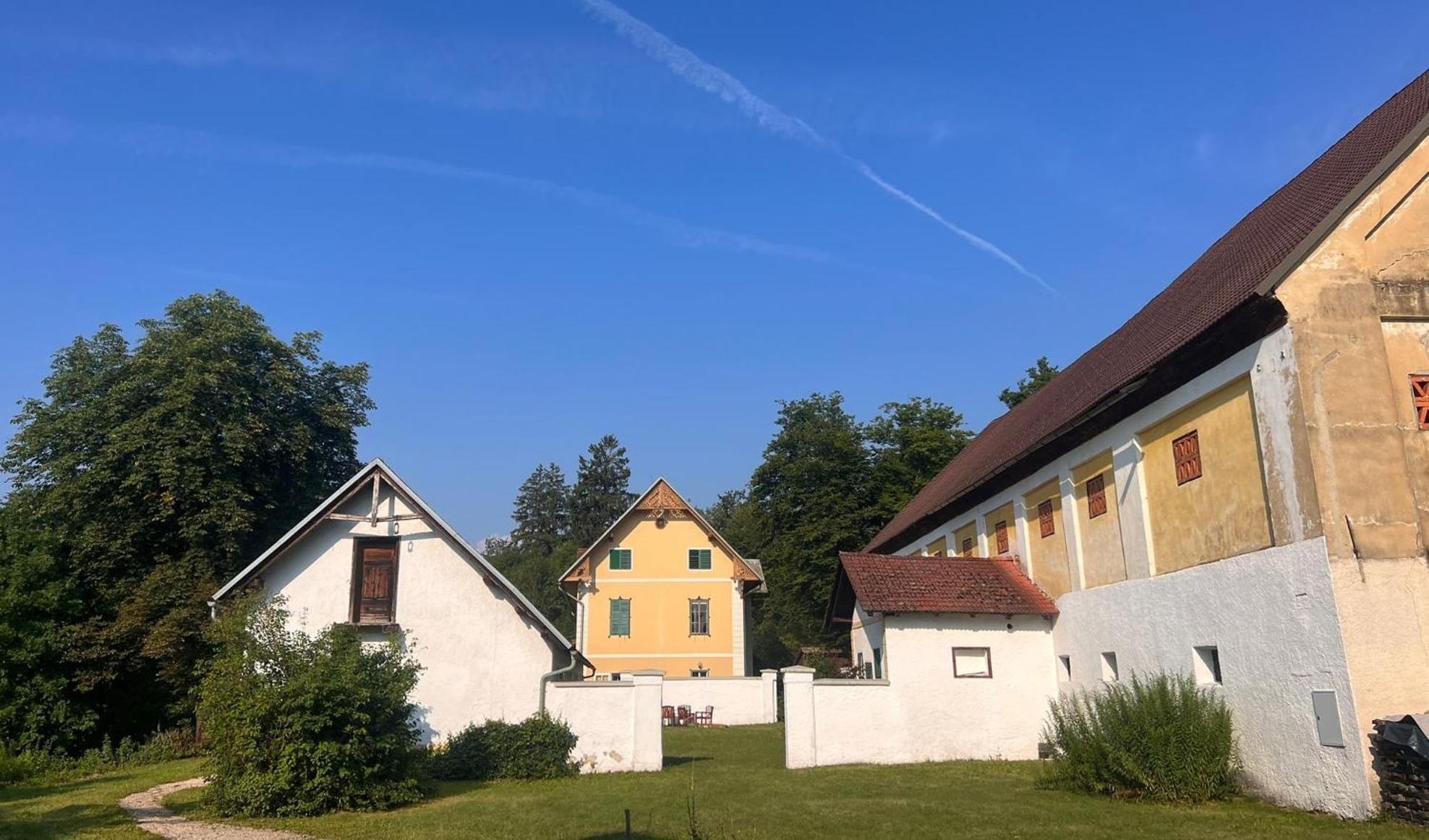 Skorianzhof Hotel Eberndorf Buitenkant foto