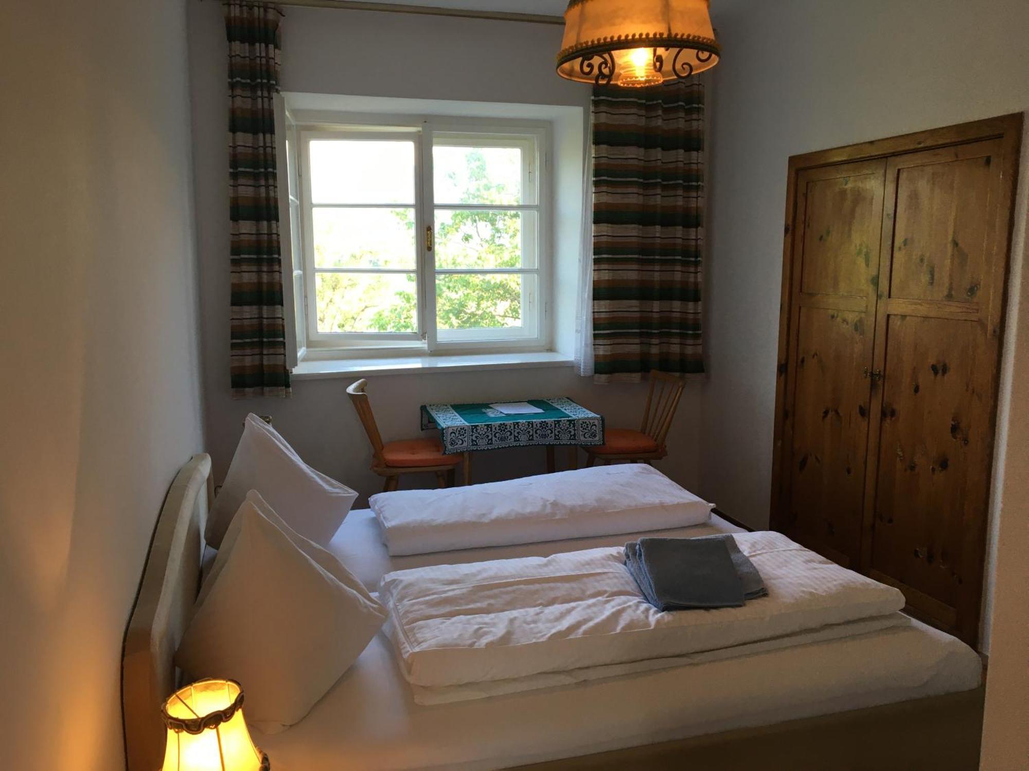 Skorianzhof Hotel Eberndorf Kamer foto