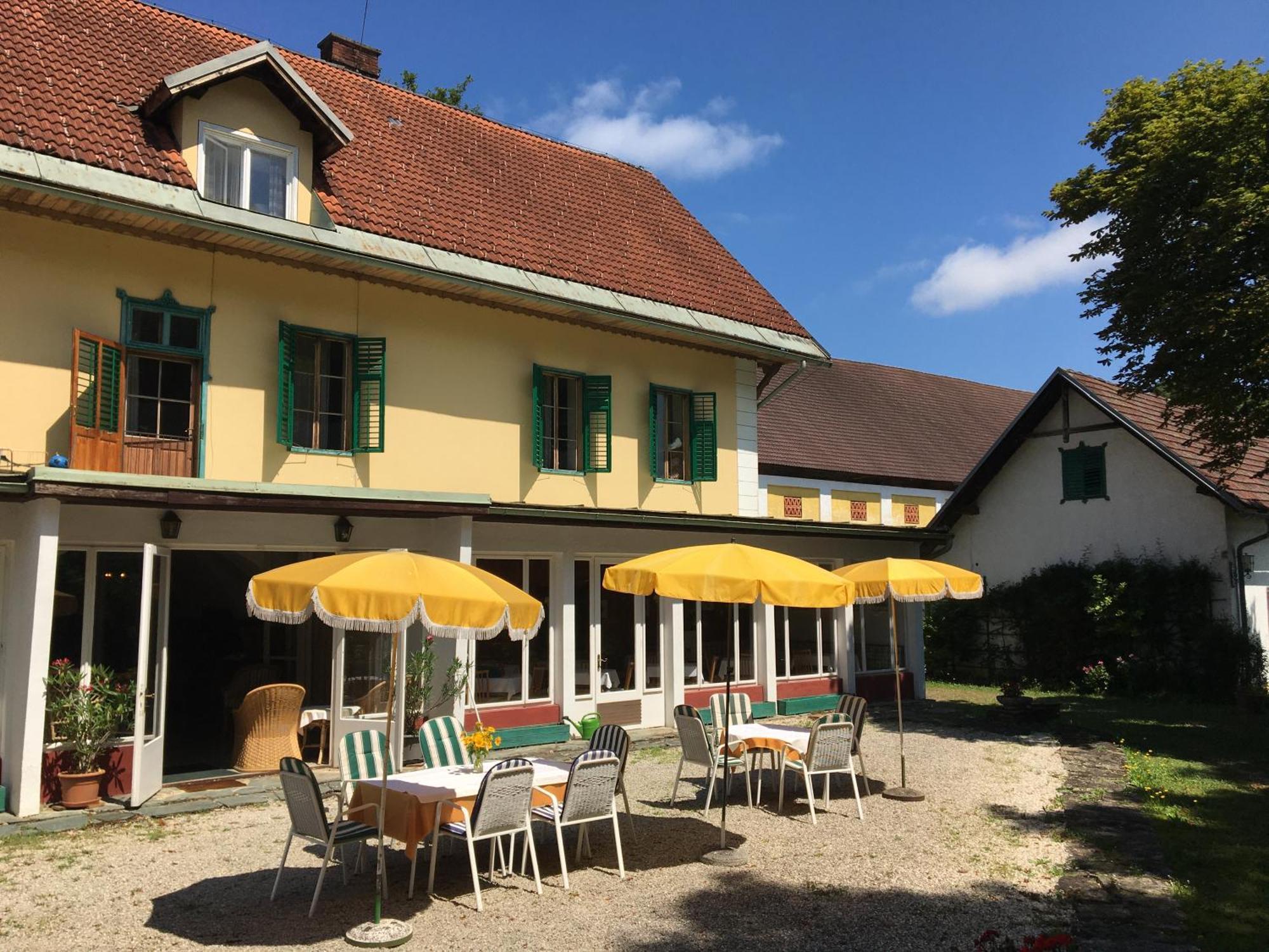 Skorianzhof Hotel Eberndorf Buitenkant foto